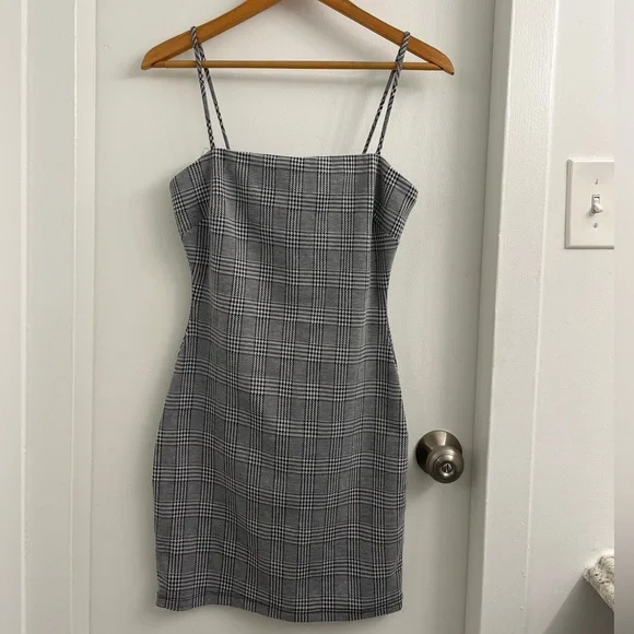 Windsor | Dresses | Windsor Gray Plaid Mini Dress | Poshmark